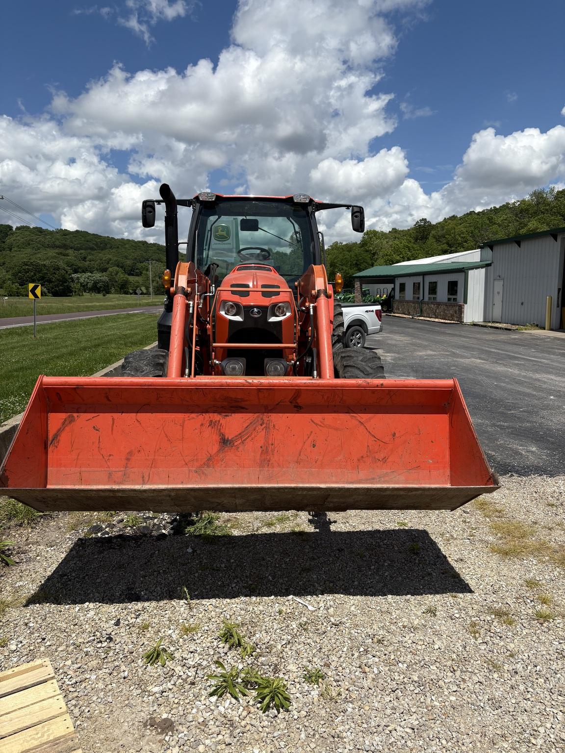 2017 Kubota M6-131 Image