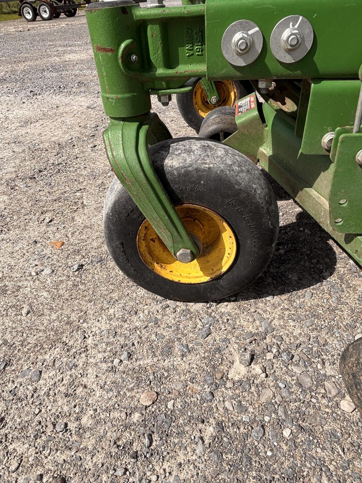 2022 John Deere Z950R Image