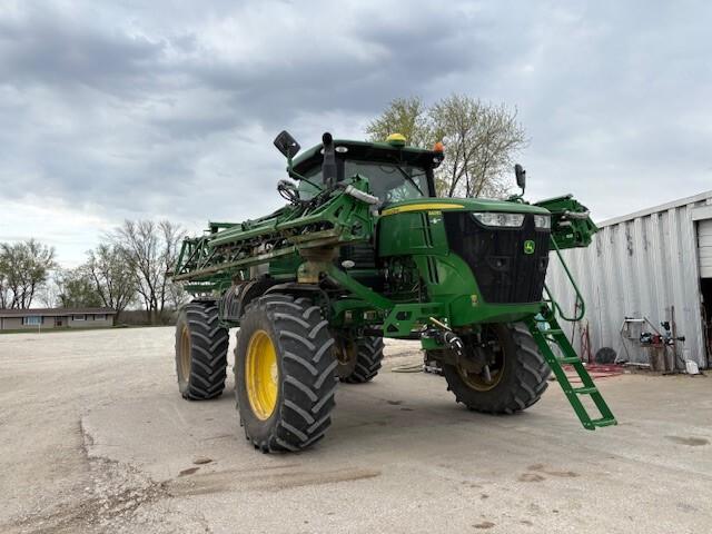 2016 John Deere R4030 Image