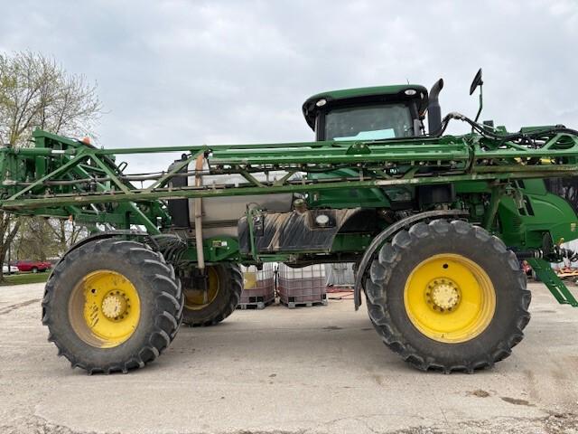 2016 John Deere R4030 Image