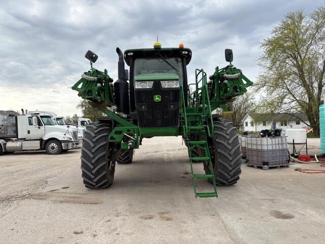 2016 John Deere R4030 Image