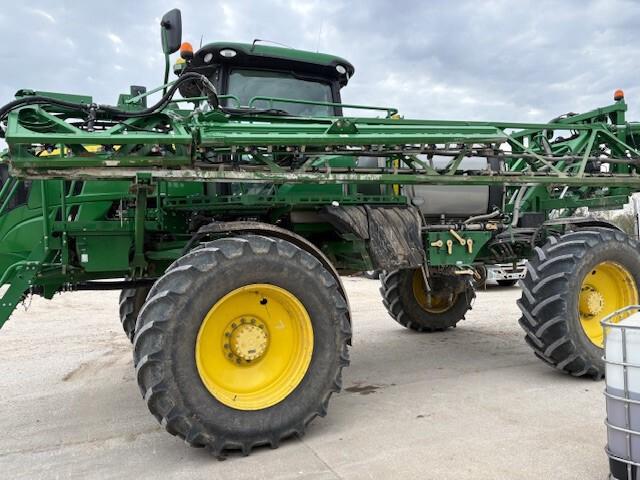 2016 John Deere R4030 Image