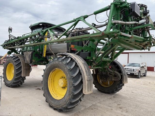 2016 John Deere R4030 Image