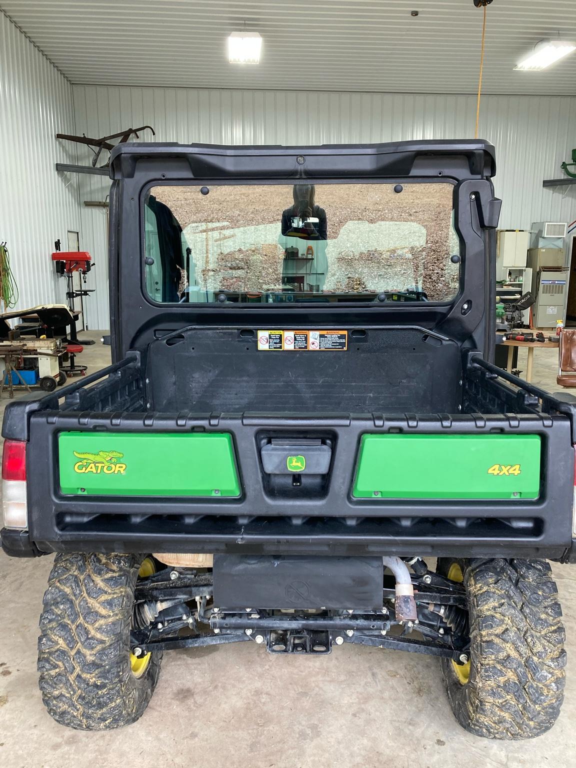 2022 John Deere XUV 835M Image
