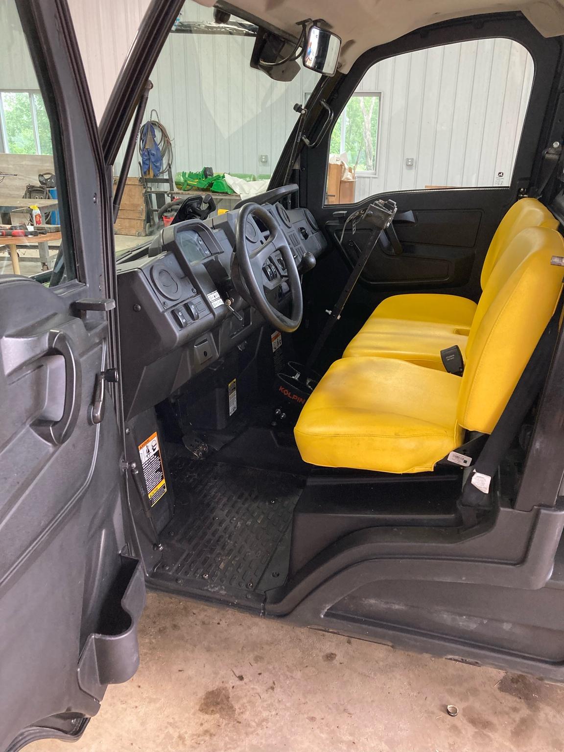 2022 John Deere XUV 835M Image