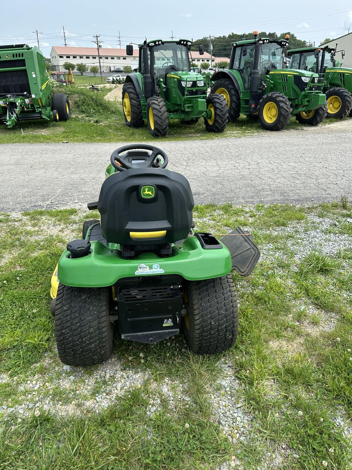 2019 John Deere X380 Image
