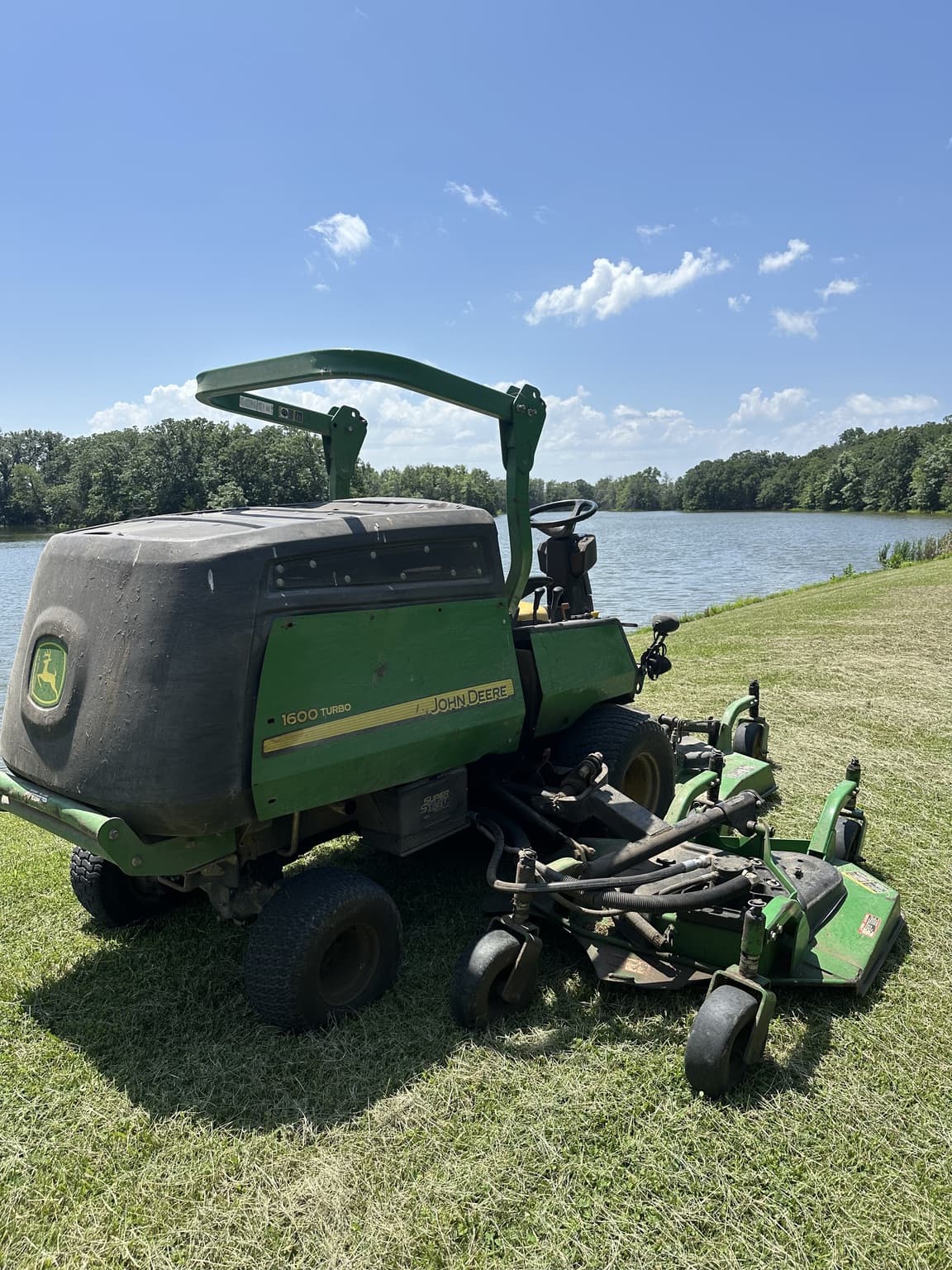 2013 John Deere 1600 Image