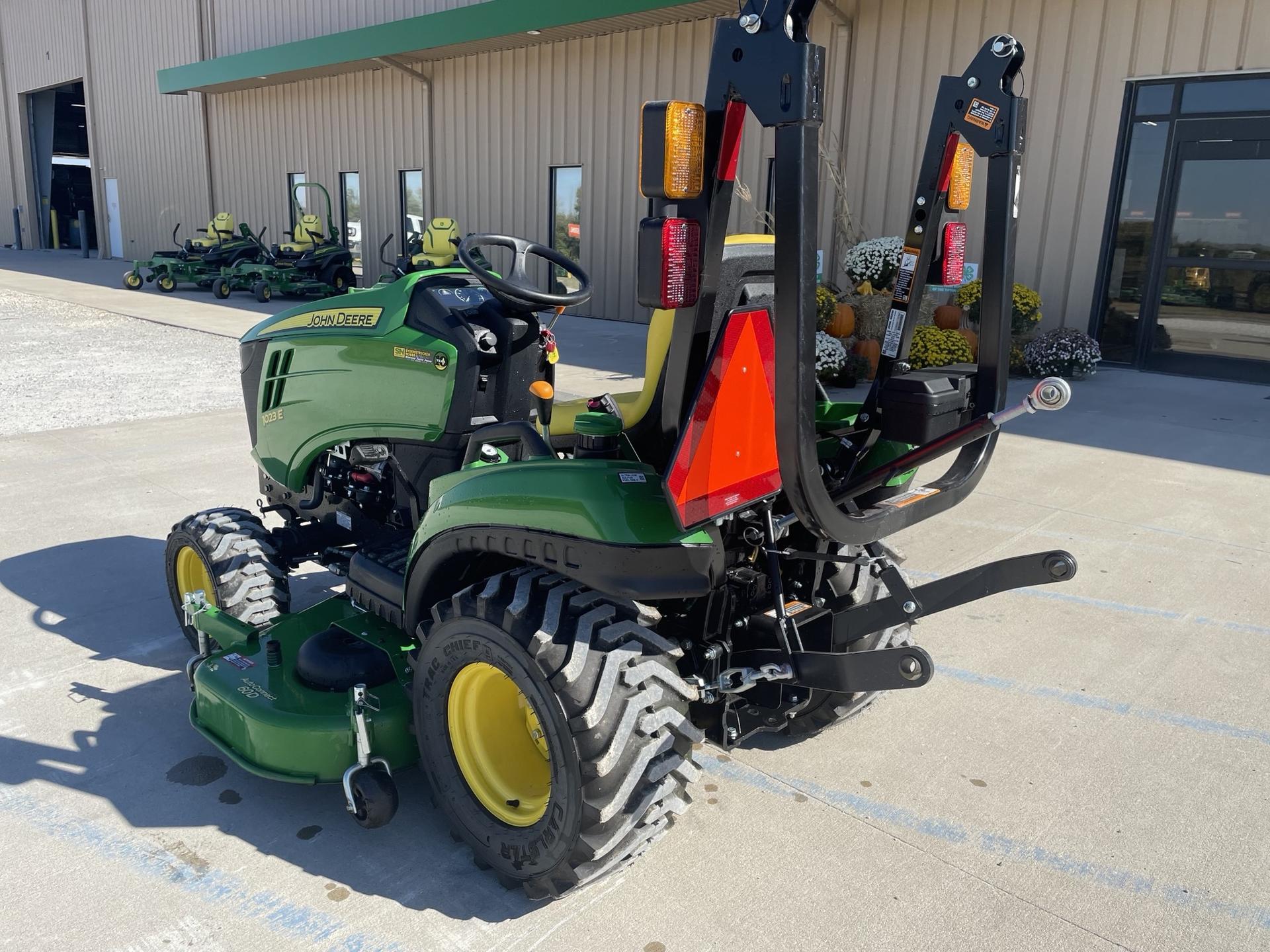 2024 John Deere 1023E Image