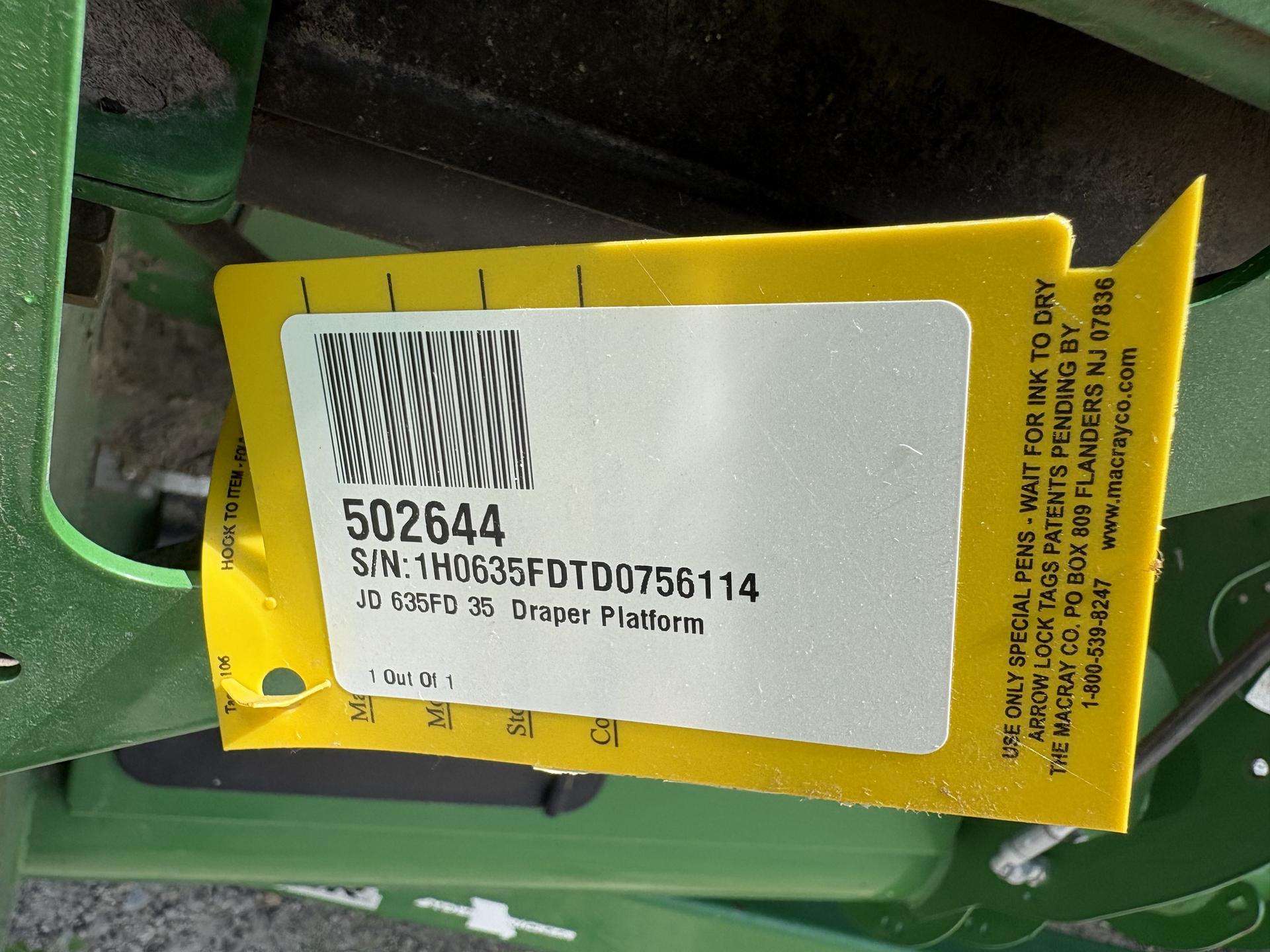 2013 John Deere 635FD Image