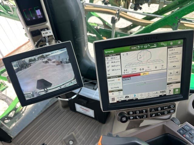 2021 John Deere R4038 Image
