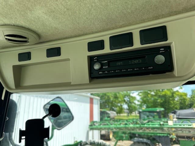 2021 John Deere R4038 Image