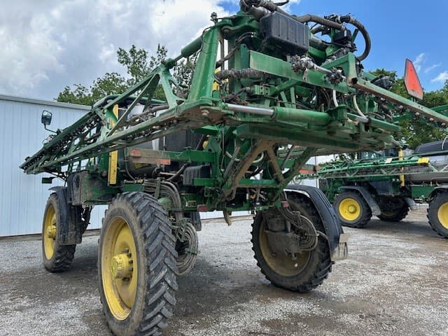 2021 John Deere R4038 Image