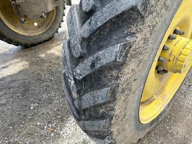 2021 John Deere R4038 Image