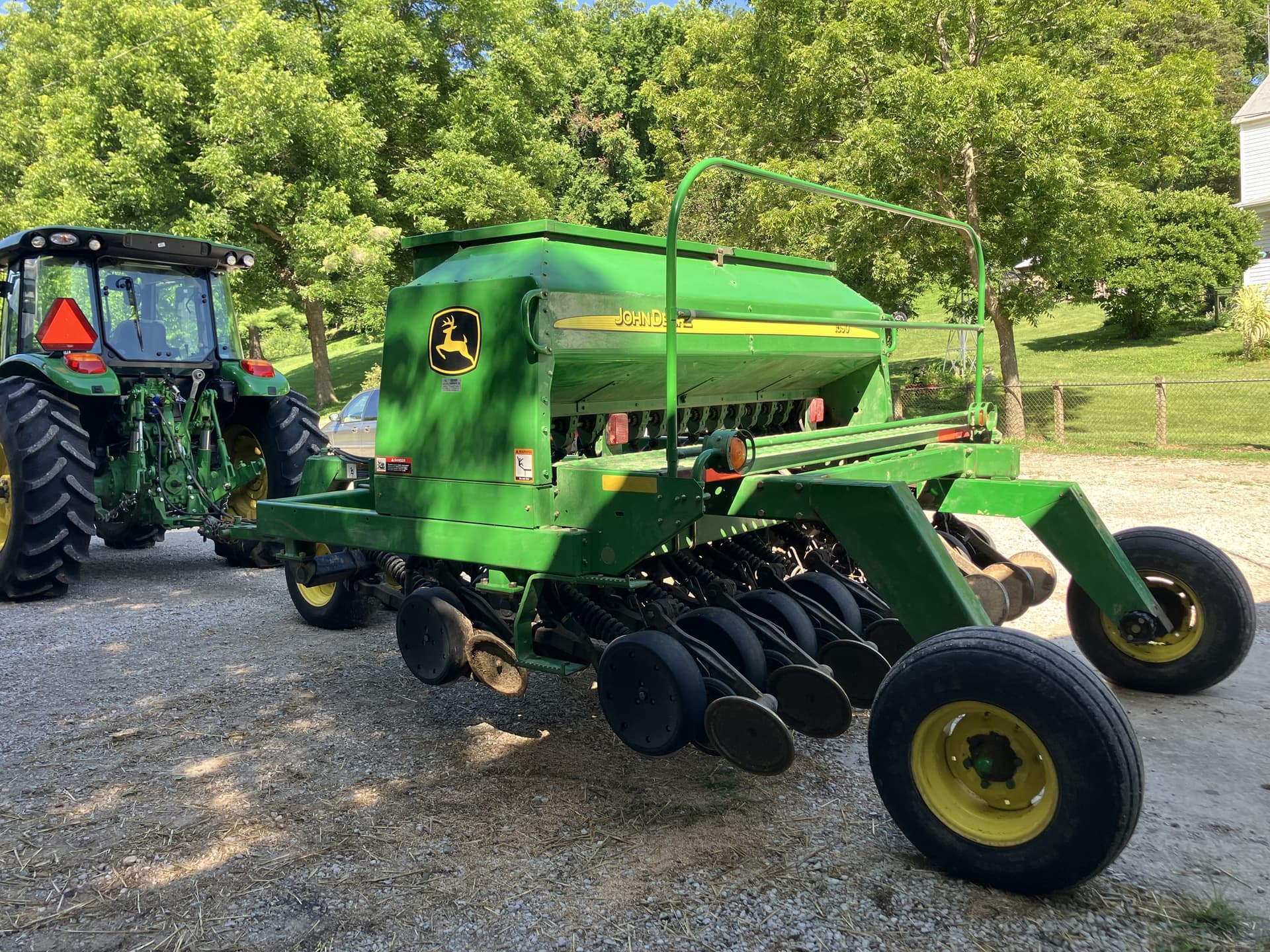 2005 John Deere 1590 Image