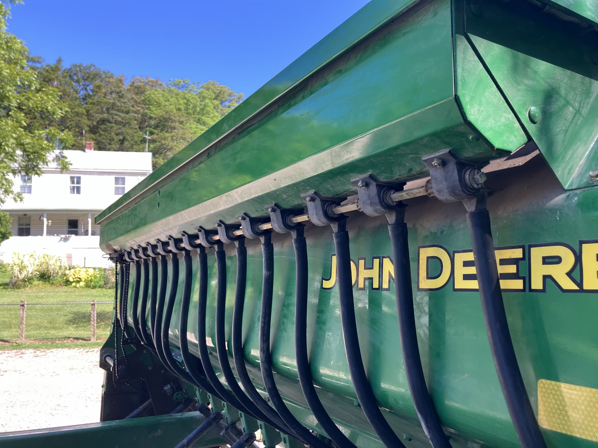 2005 John Deere 1590 Image