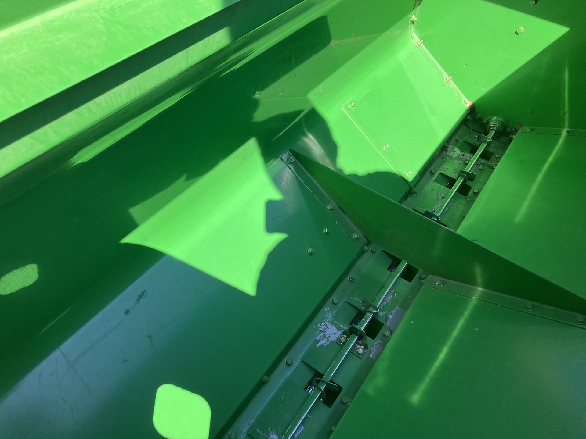 2005 John Deere 1590 Image