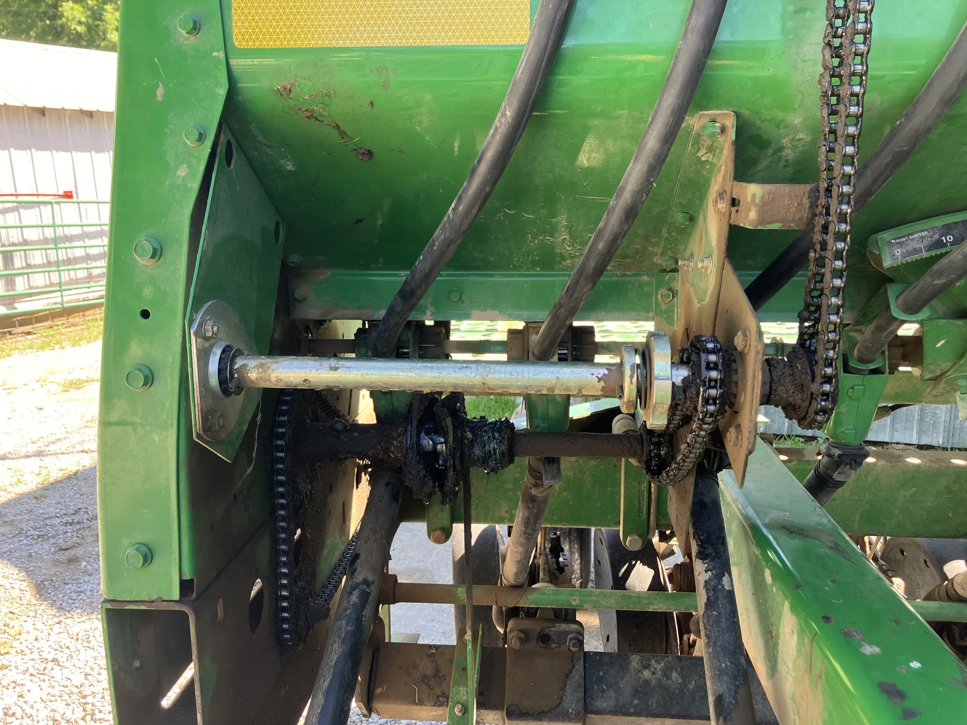 2005 John Deere 1590 Image