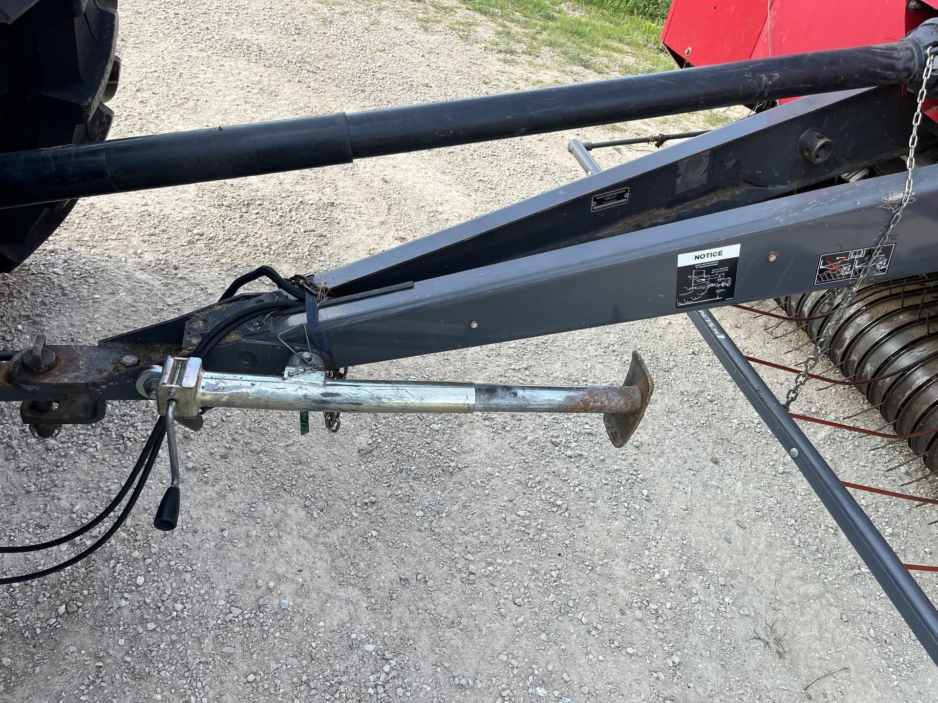 2017 Massey Ferguson 2956 Image