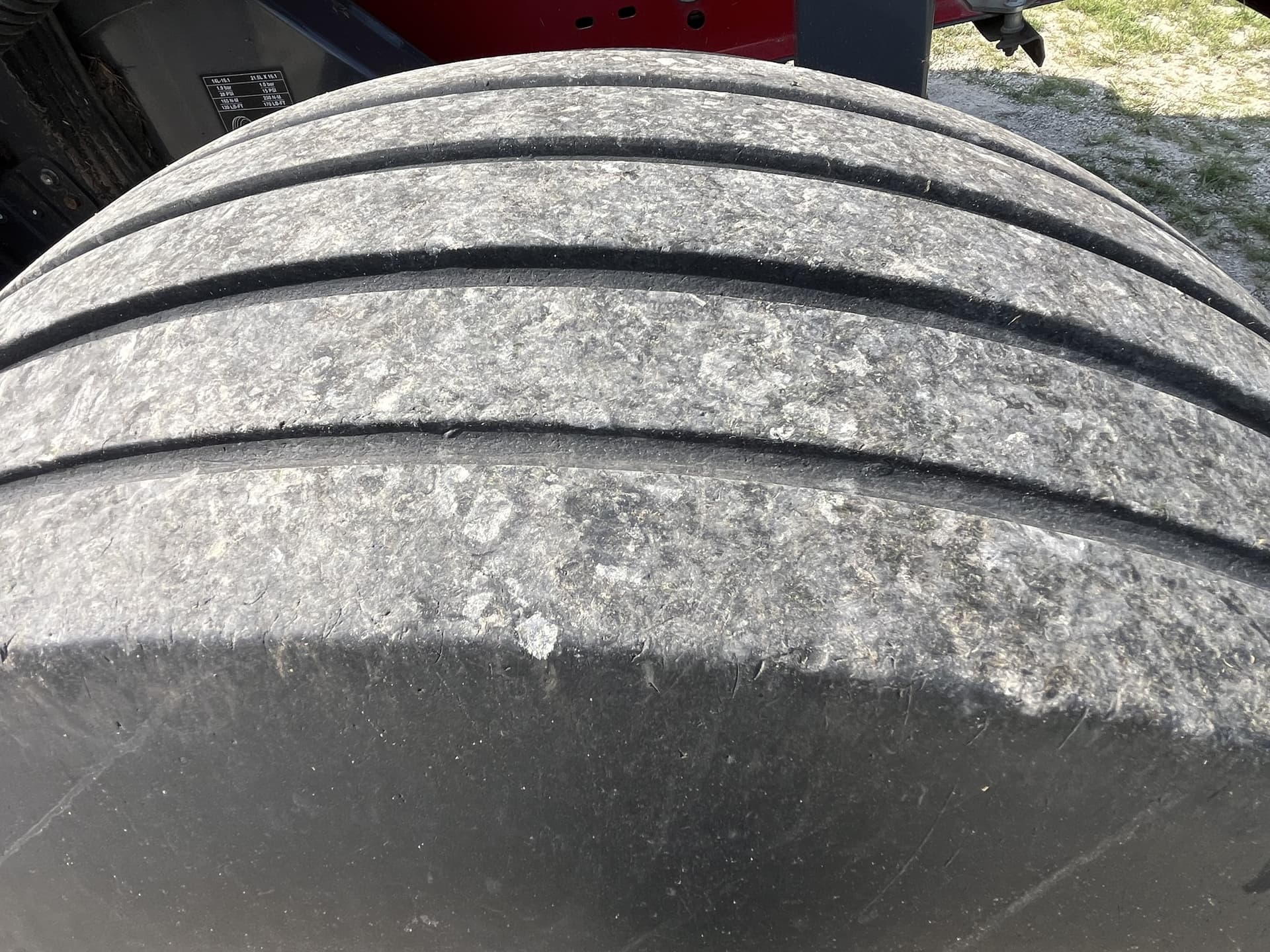 2017 Massey Ferguson 2956 Image