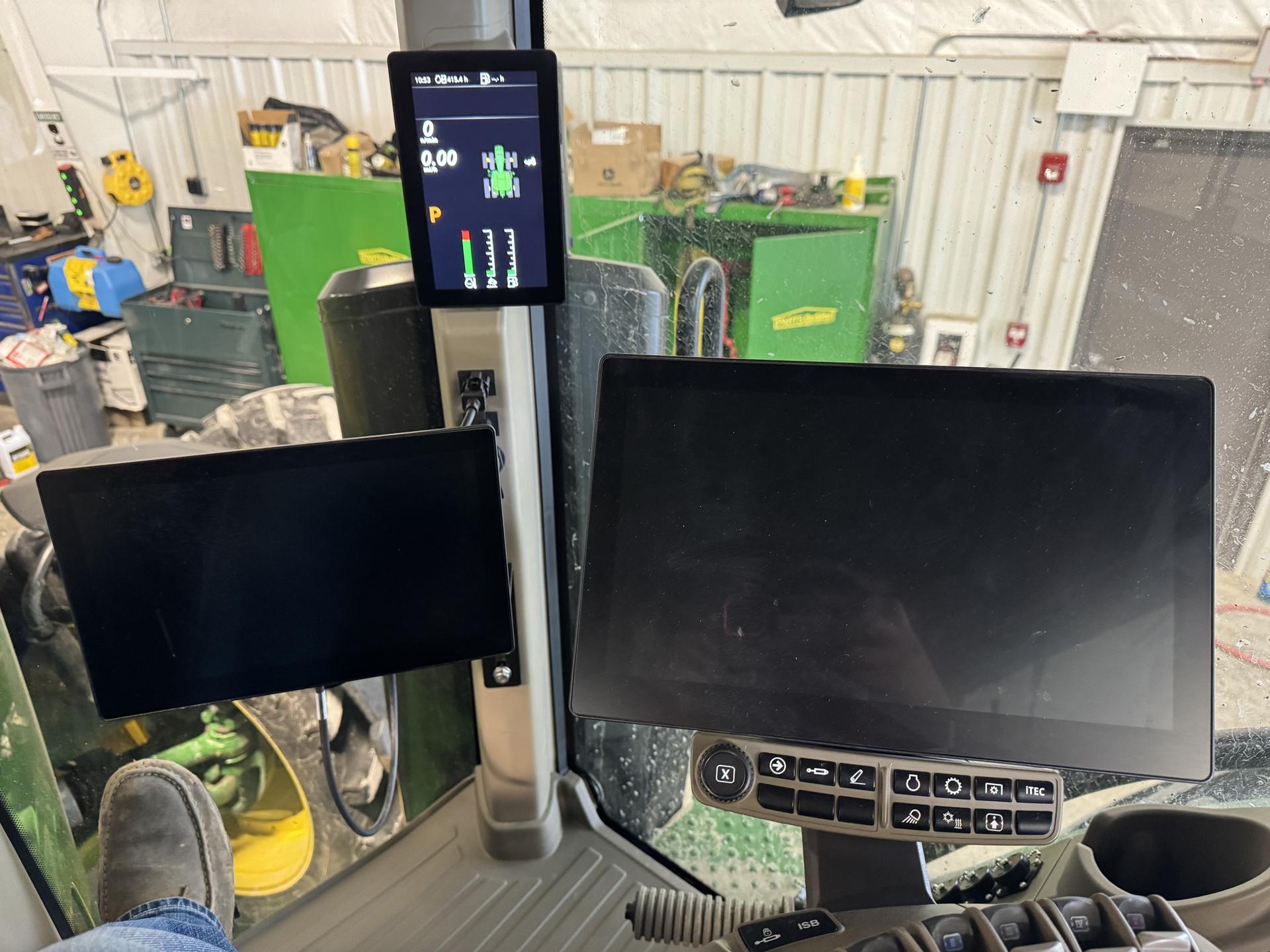 2024 John Deere 8R 410 Image