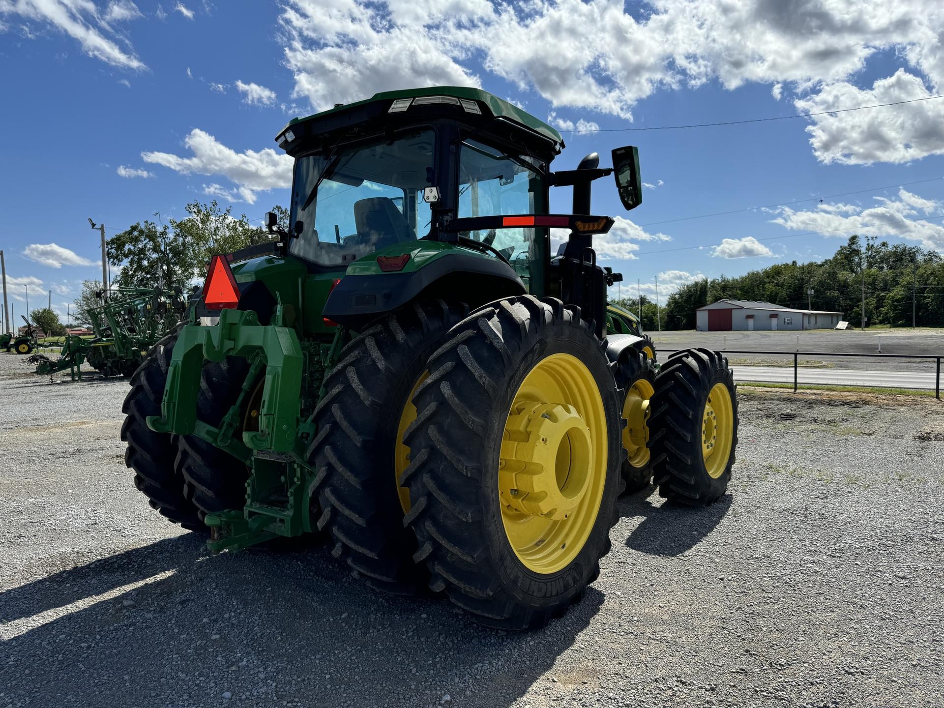 2024 John Deere 8R 310 Image