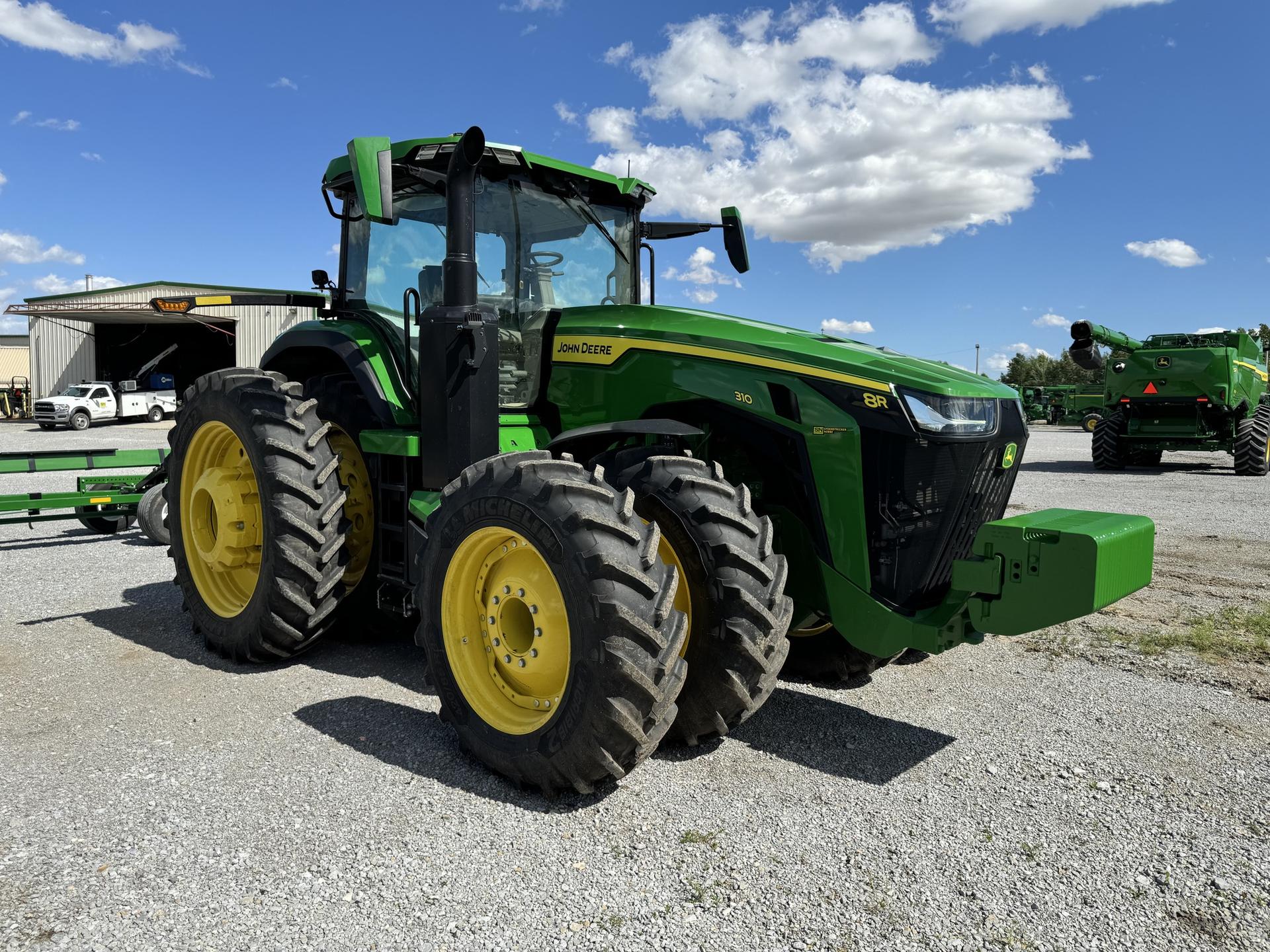 2024 John Deere 8R 310 Image