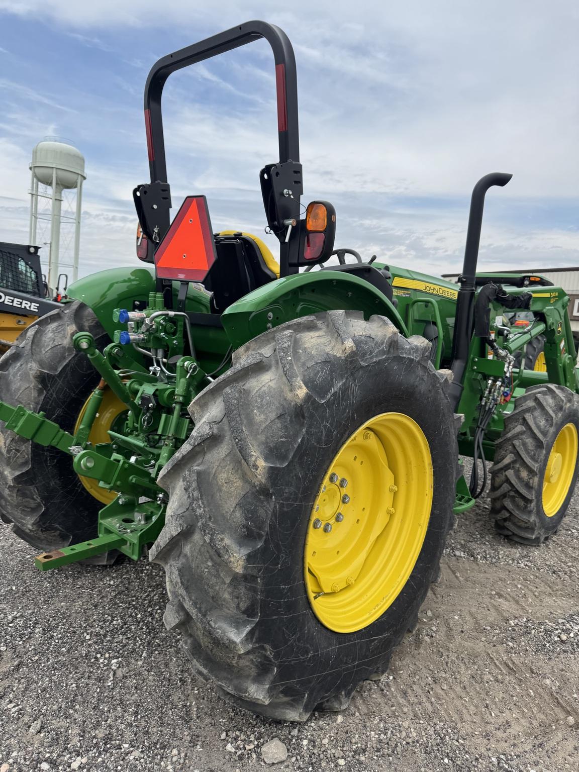 2023 John Deere 5090E Image