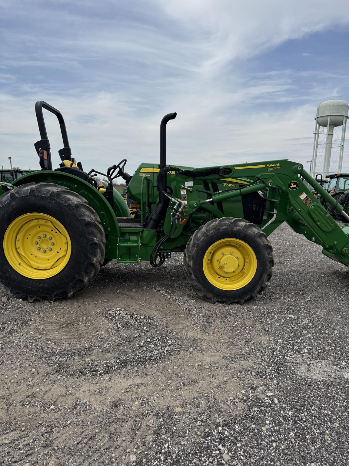 2023 John Deere 5090E Image