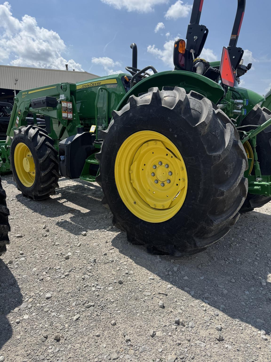2023 John Deere 5090E Image