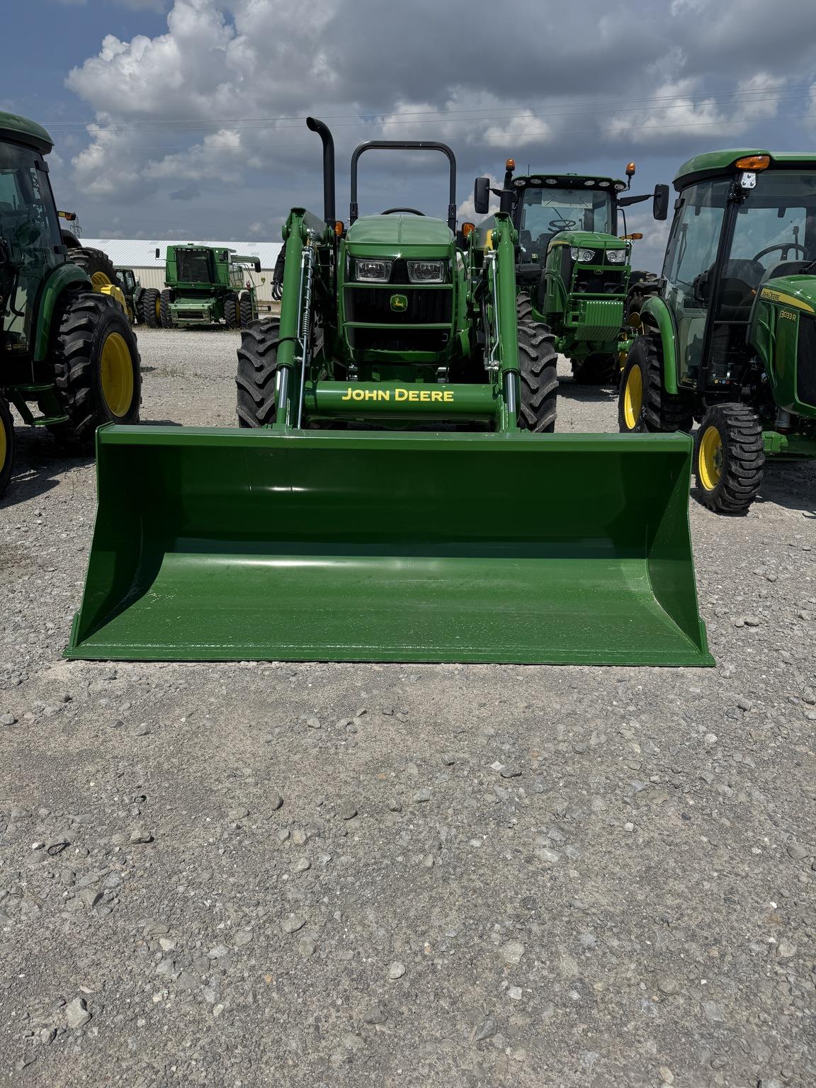 2023 John Deere 5090E Image