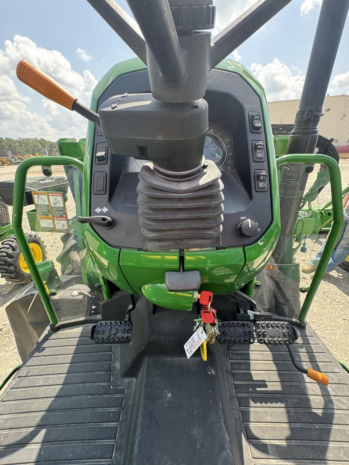 2023 John Deere 5090E Image