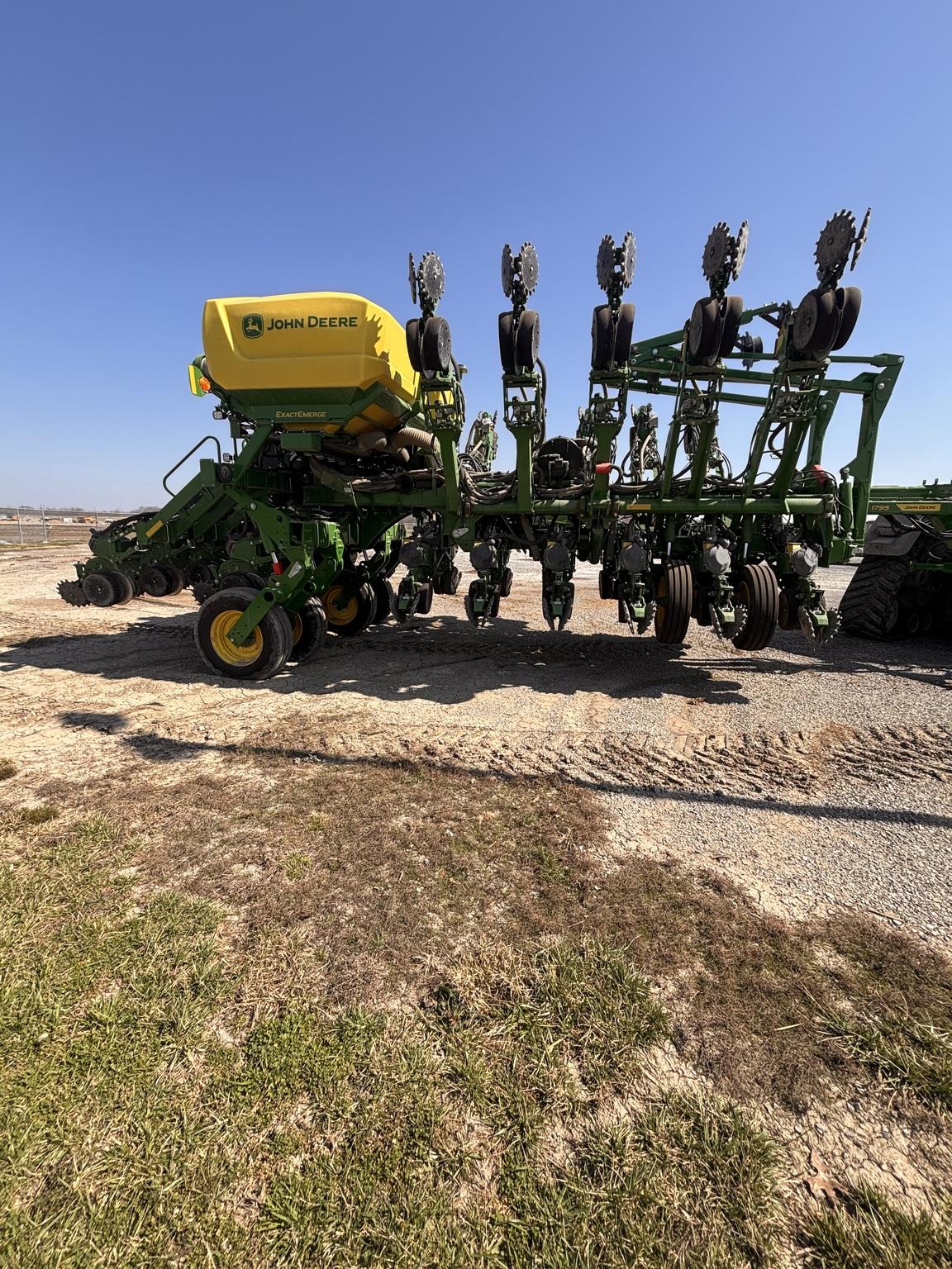 2024 John Deere 1795 Image