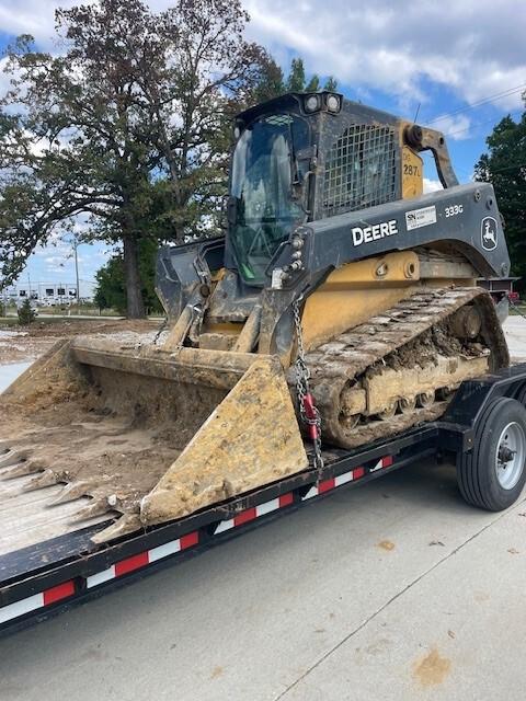 2022 John Deere 333G Image