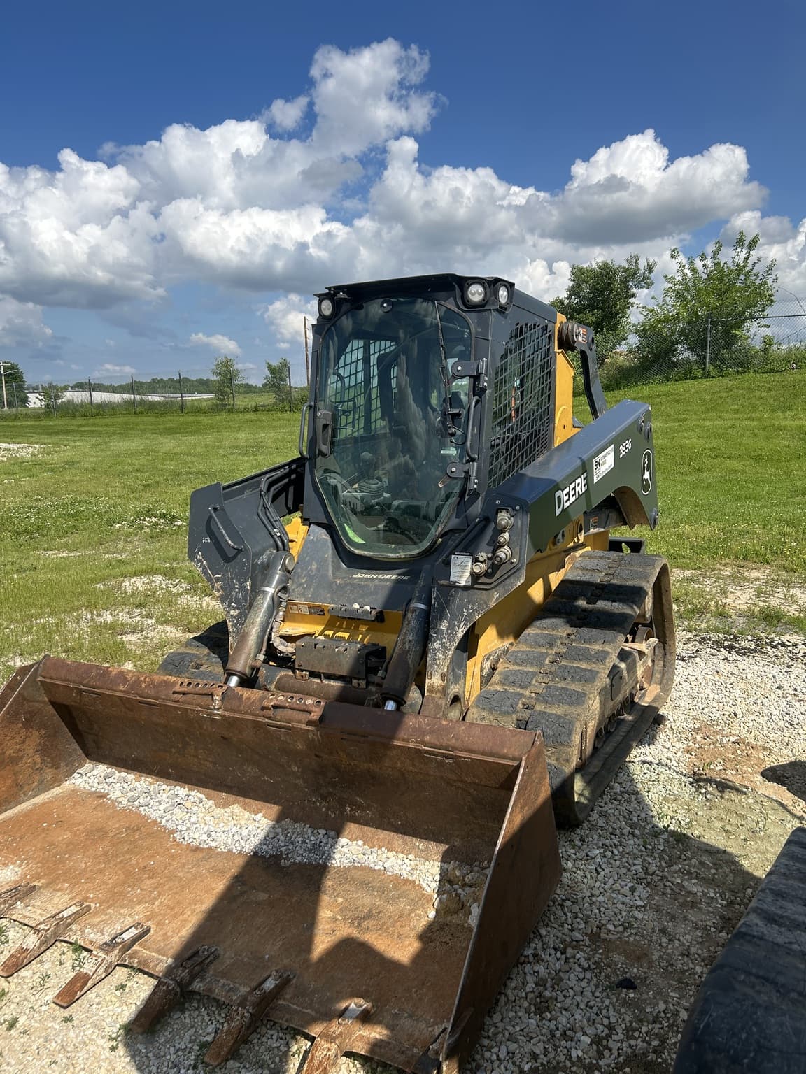 2022 John Deere 333G Image