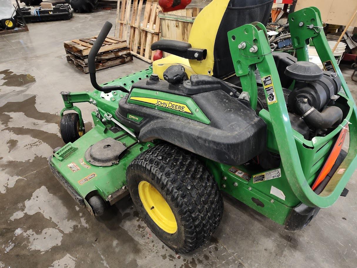2022 John Deere Z950M Image