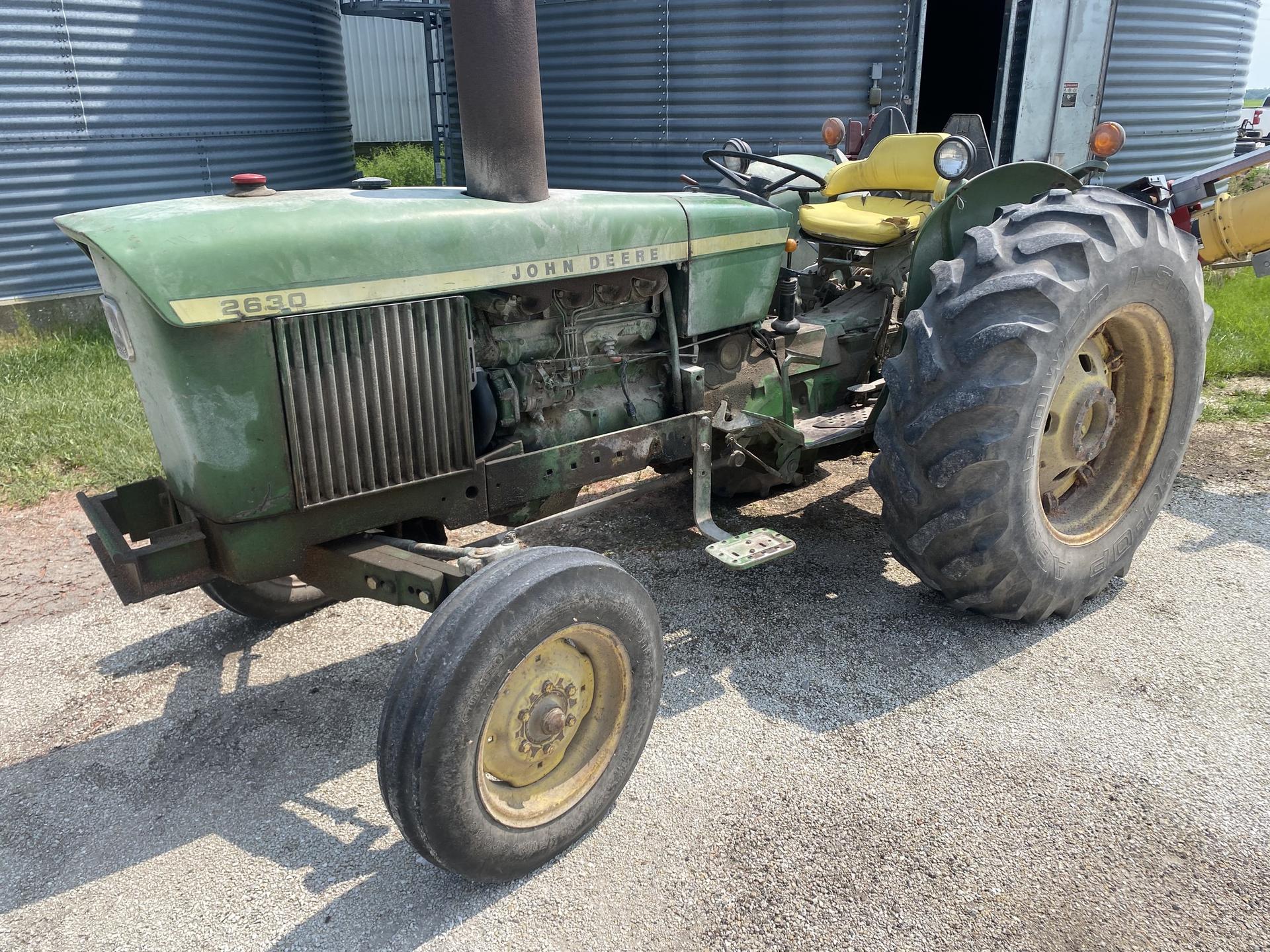1974 John Deere 2630 Image