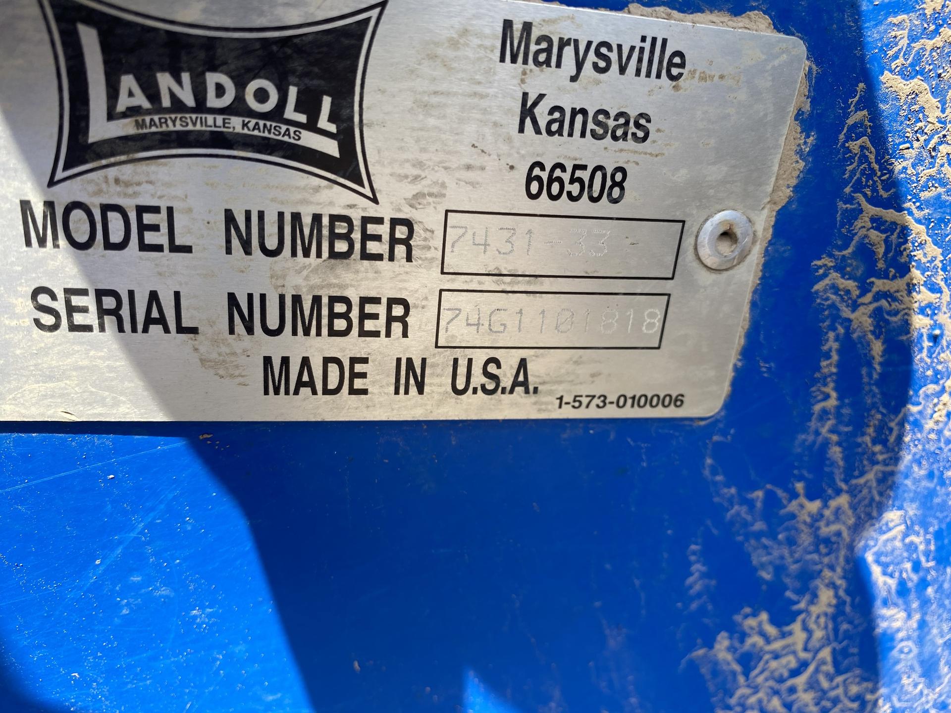 2011 Landoll 7431 Image
