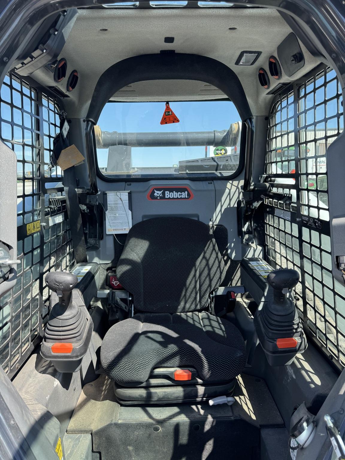 2023 Bobcat T86 Image
