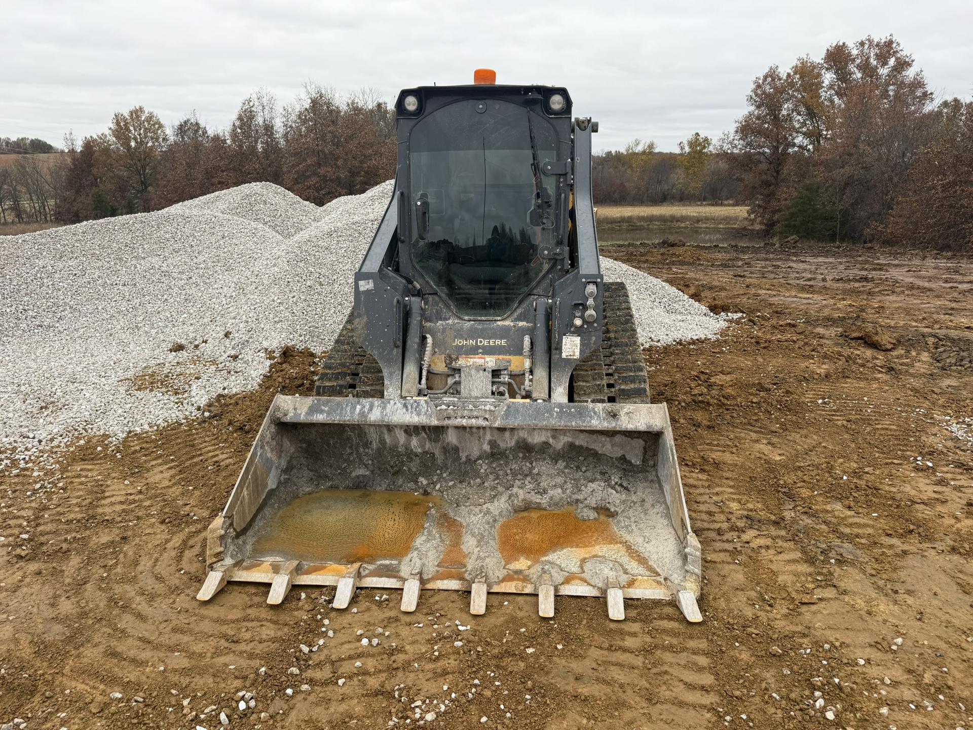 2023 John Deere 317G Image