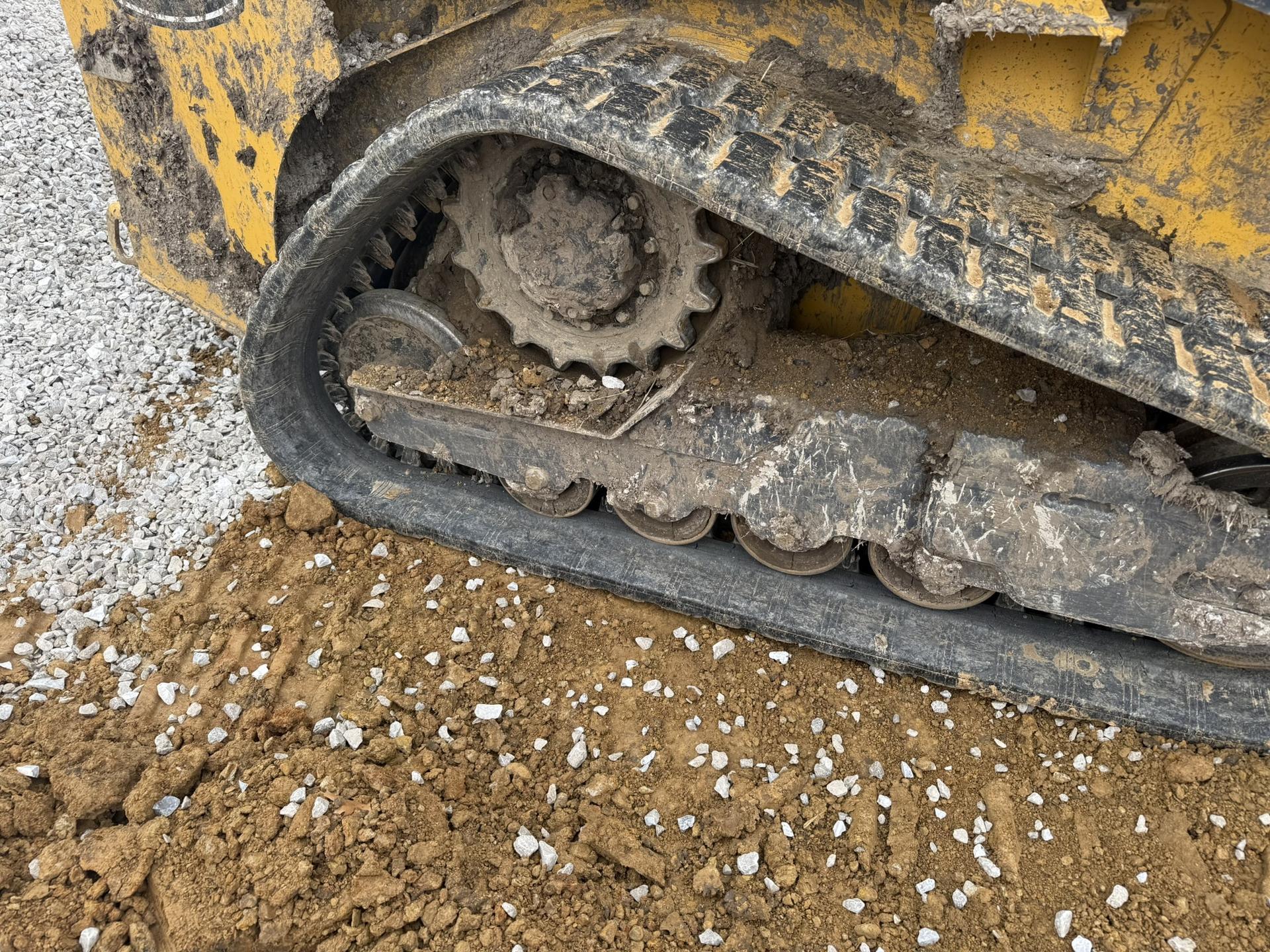 2023 John Deere 317G Image