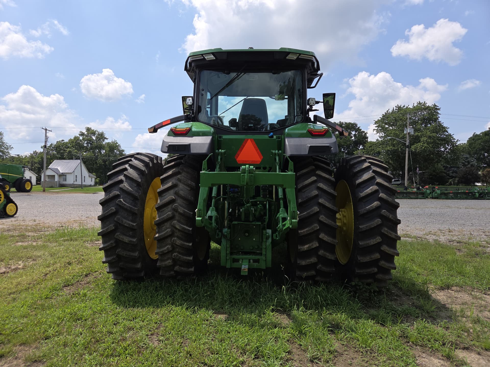 2023 John Deere 7R 230 Image