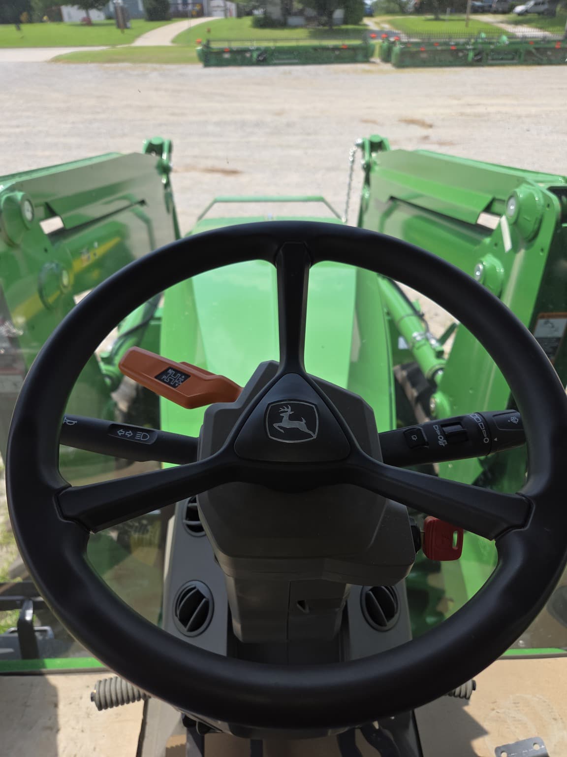 2023 John Deere 7R 230 Image