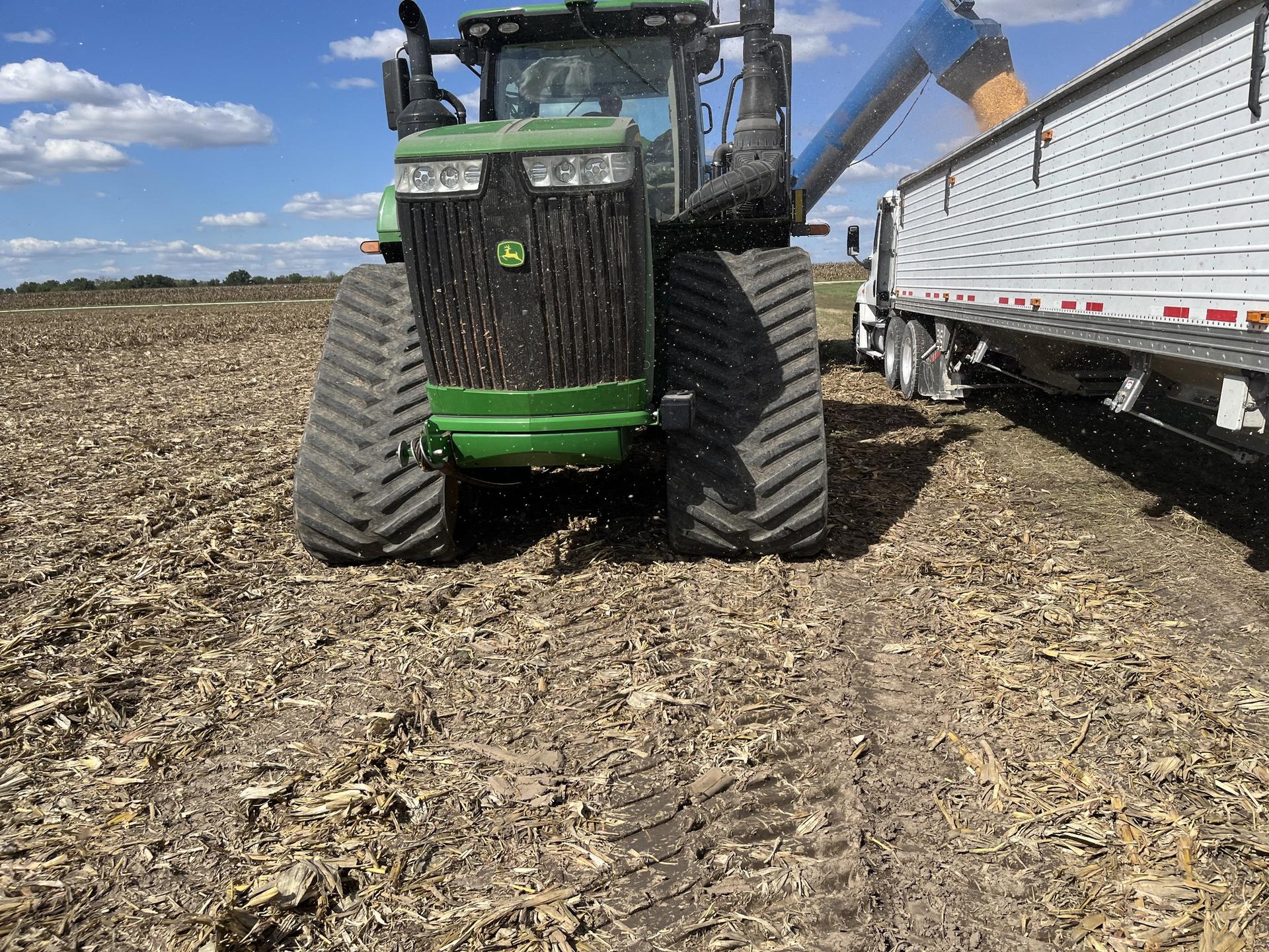 2018 John Deere 9520RX Image