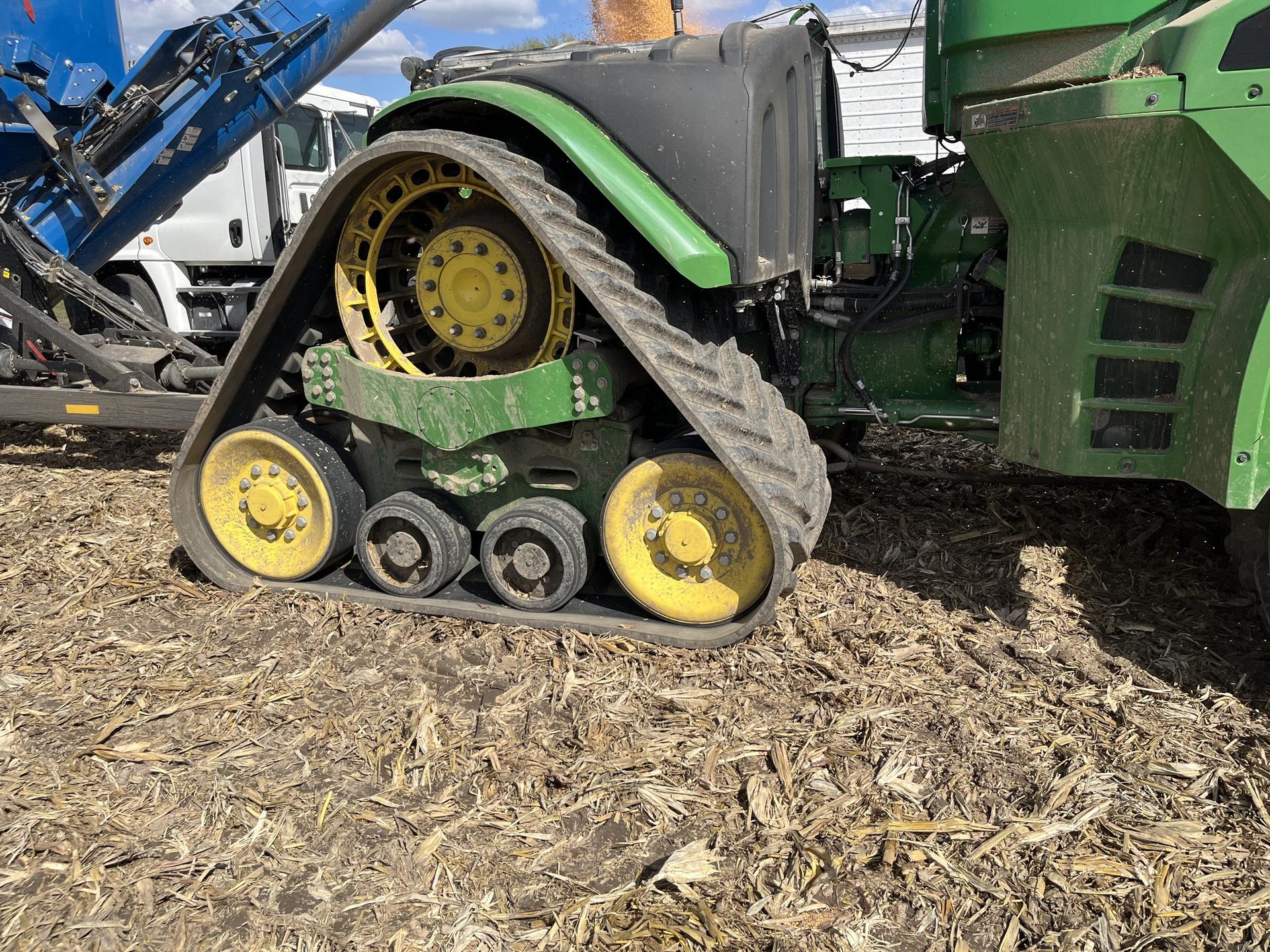 2018 John Deere 9520RX Image