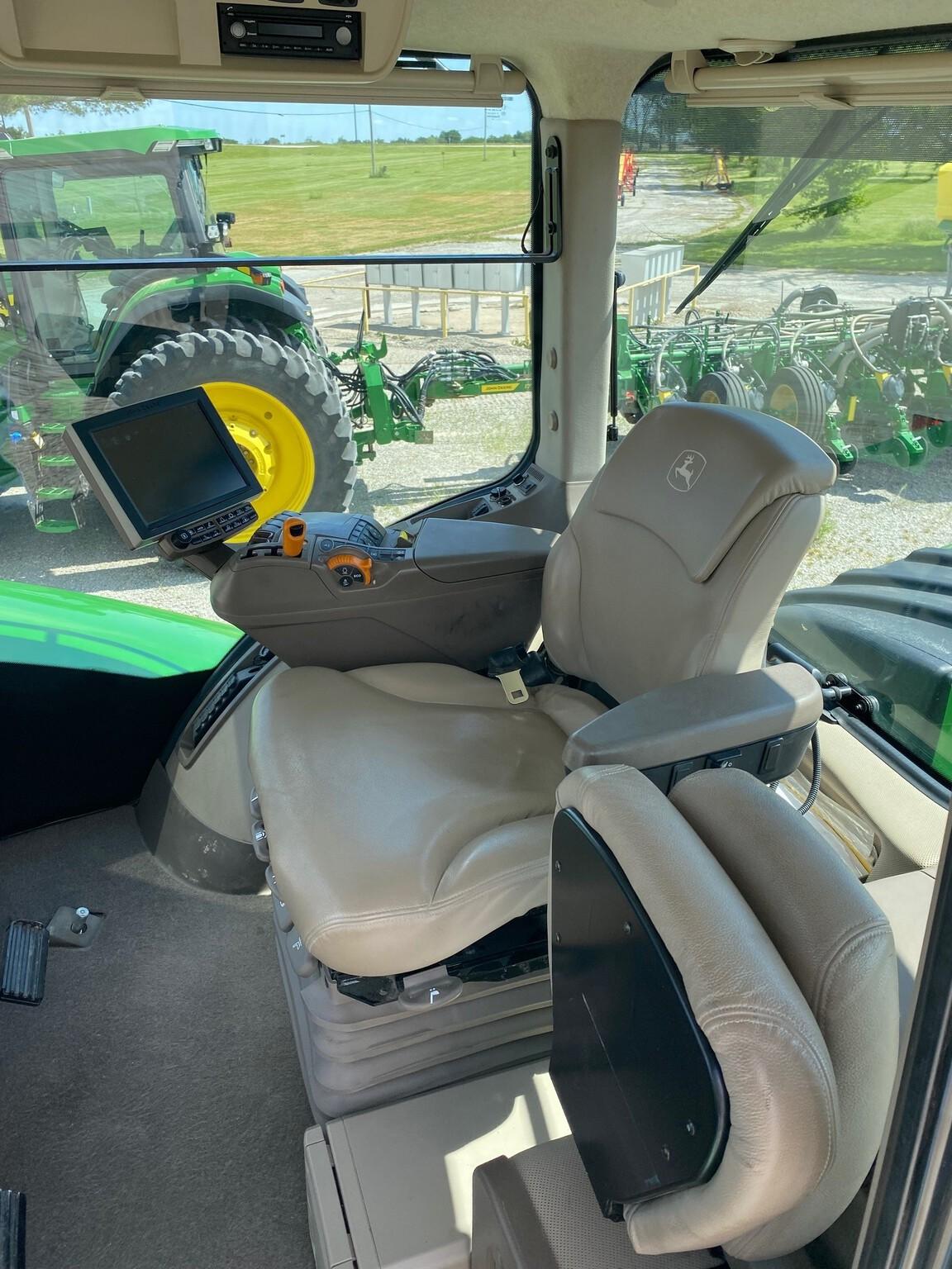 2018 John Deere 9520RX Image