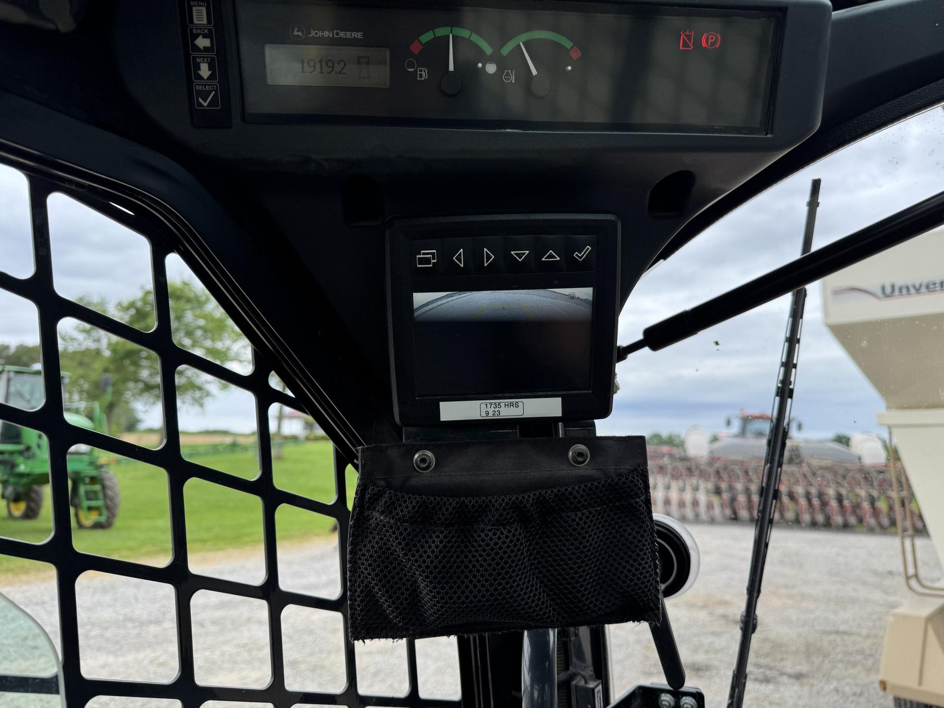 2017 John Deere 333G Image