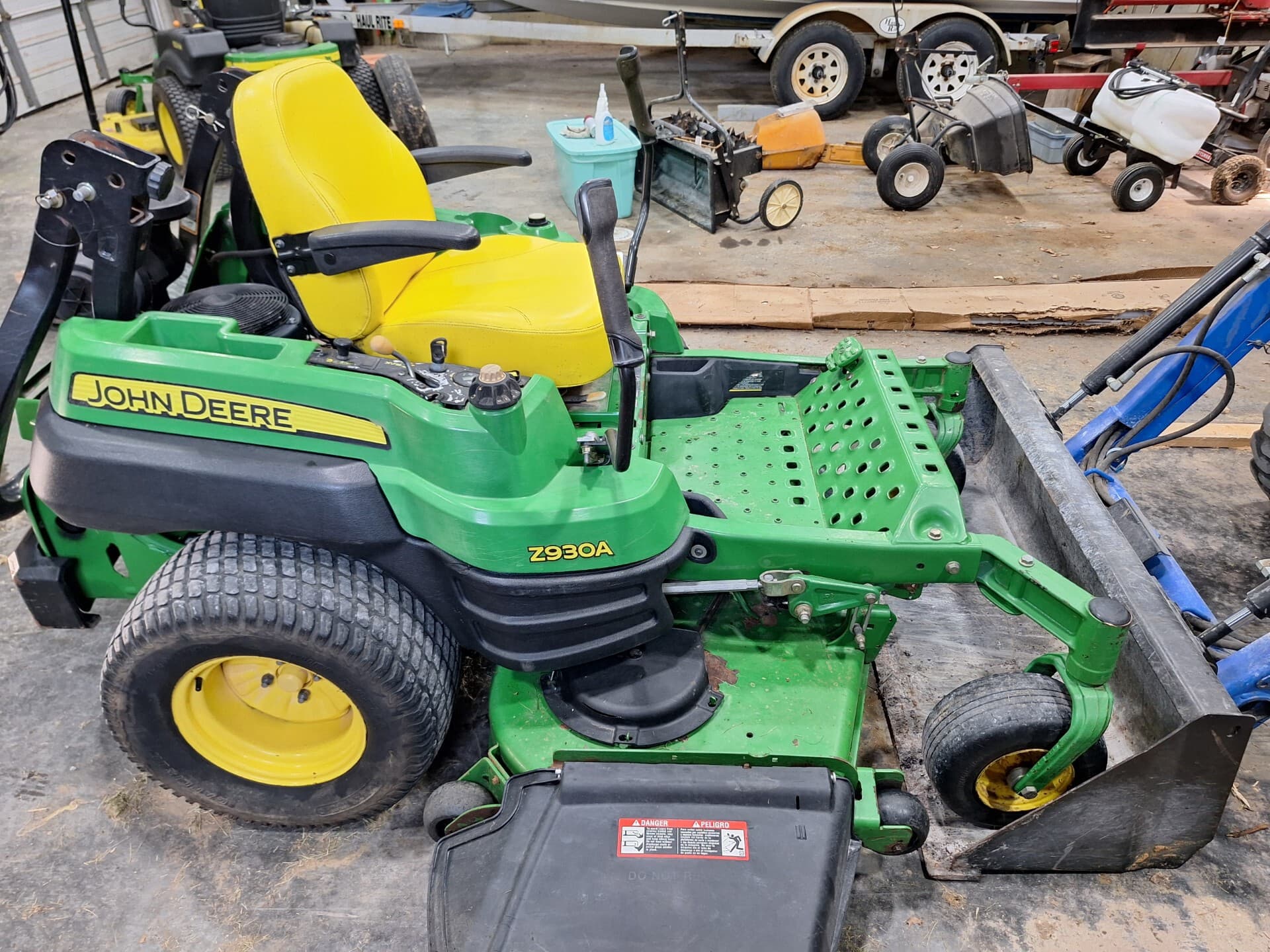 2010 John Deere Z930A Image