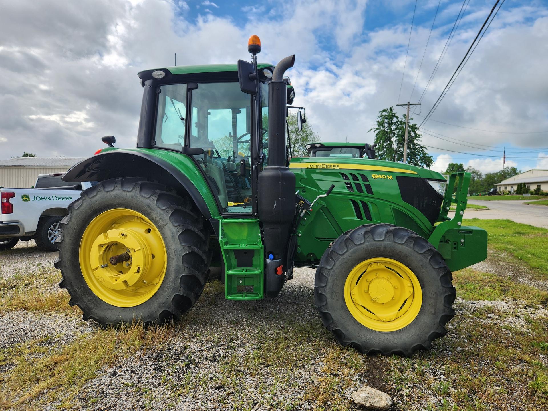 2023 John Deere 6140M Image