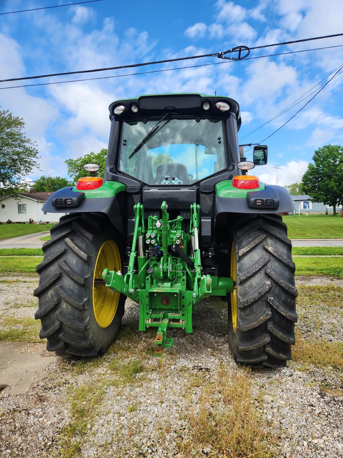 2023 John Deere 6140M Image