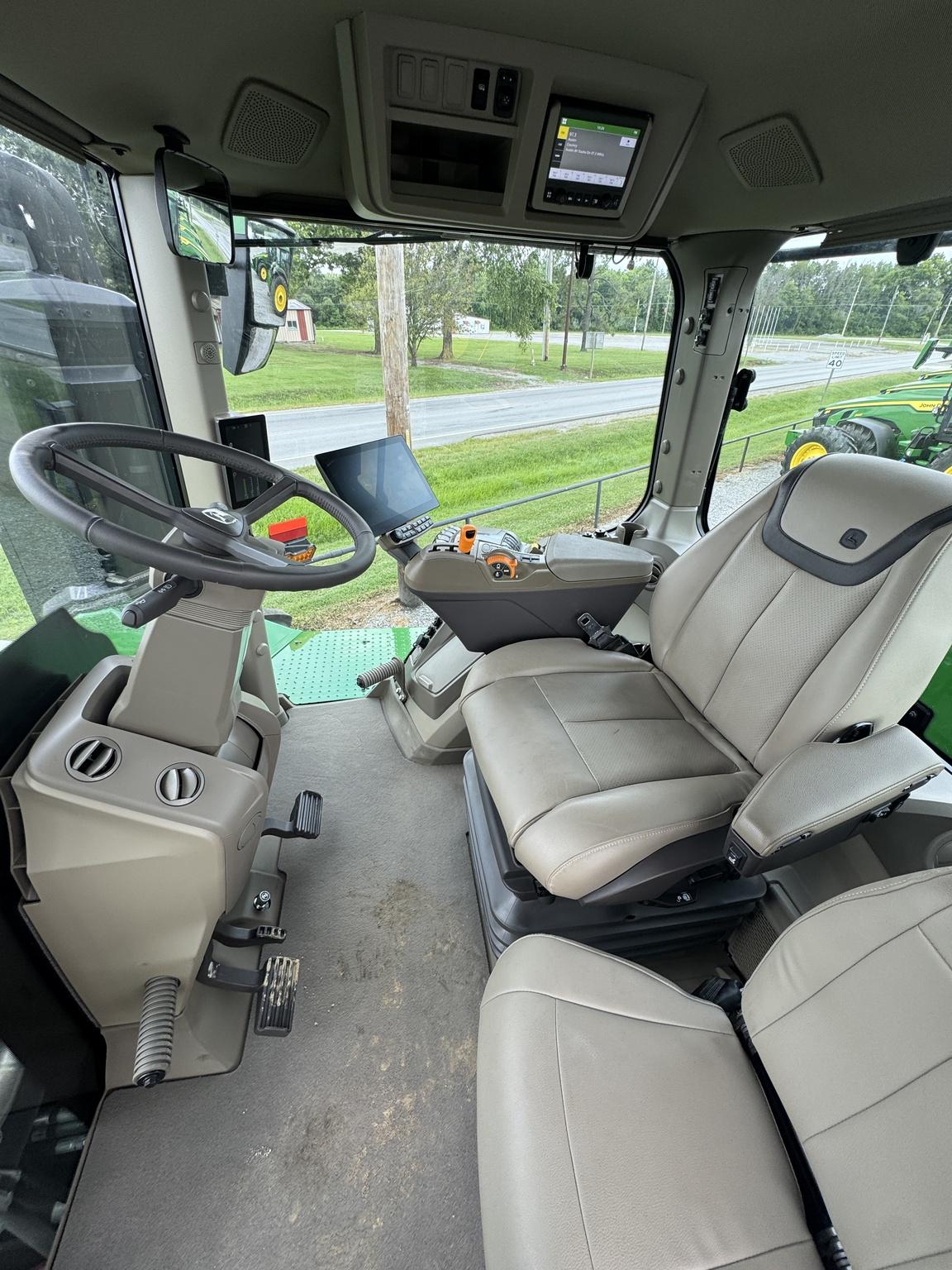 2024 John Deere 9R 490 Image